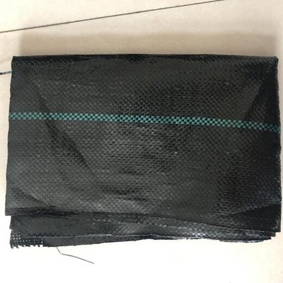 草莓園防草布的全面解析 編織布的應用與優勢